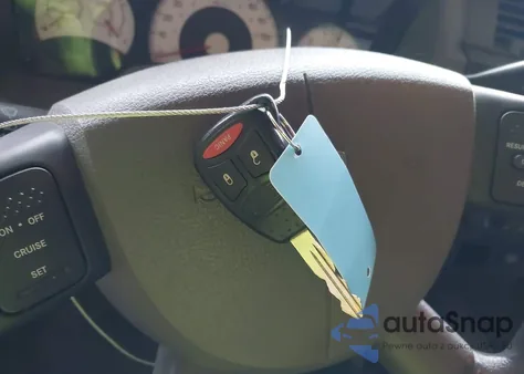 2010 Dodge Dakota Bighorn/Lonestar z USA, uszkodzony, nr VIN 1D7CW3GK9AS194611